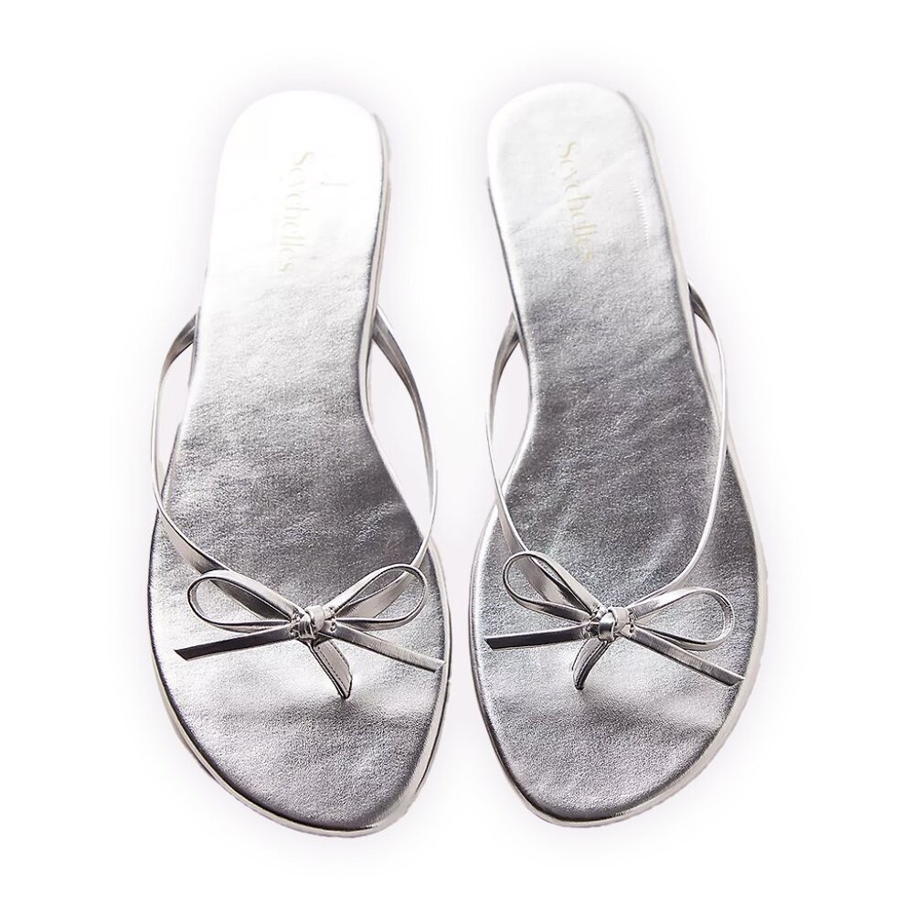 Seychelles Women's Silver Bow Sandals 8